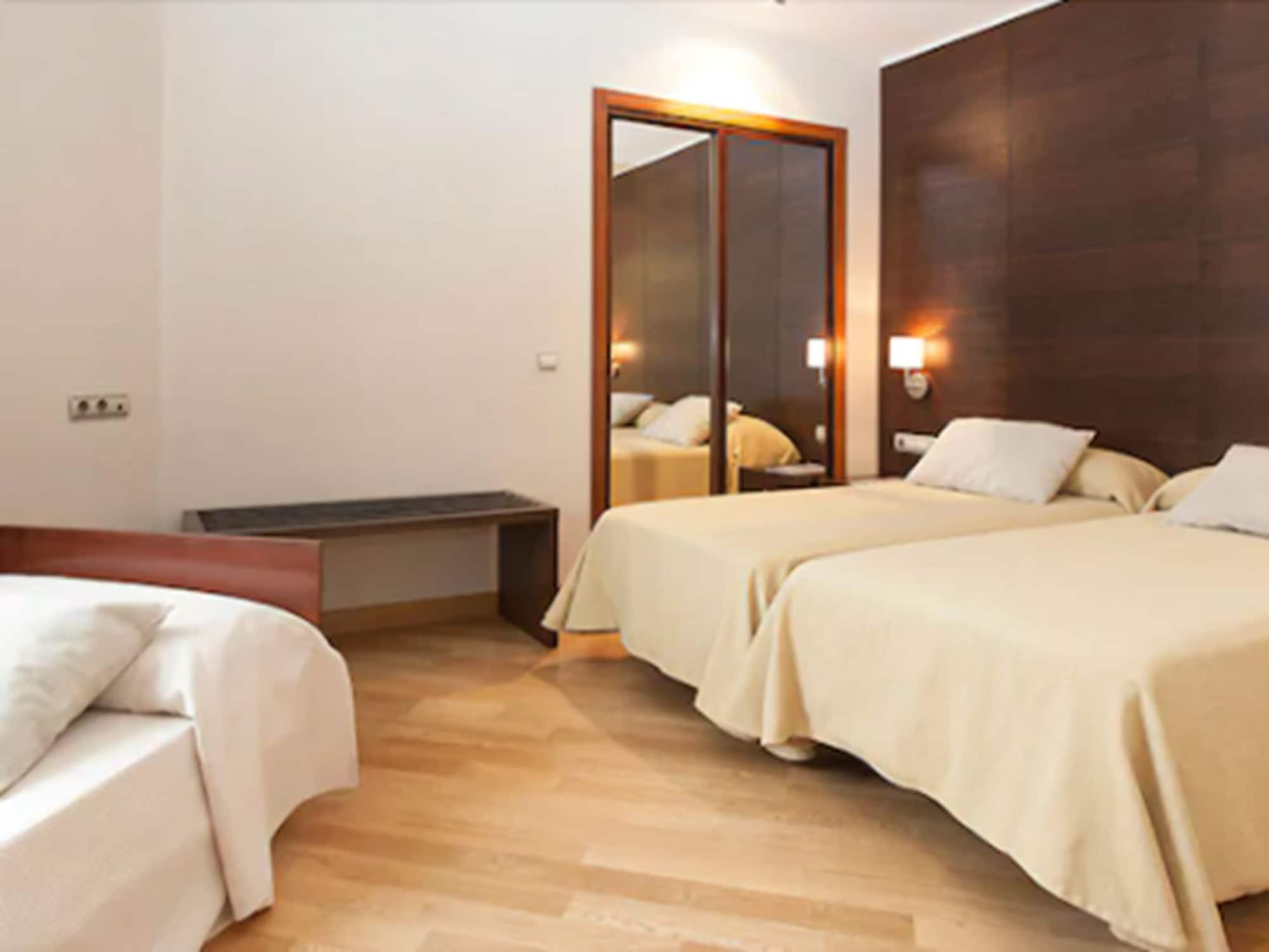 Hotel Fc Villalba 4*