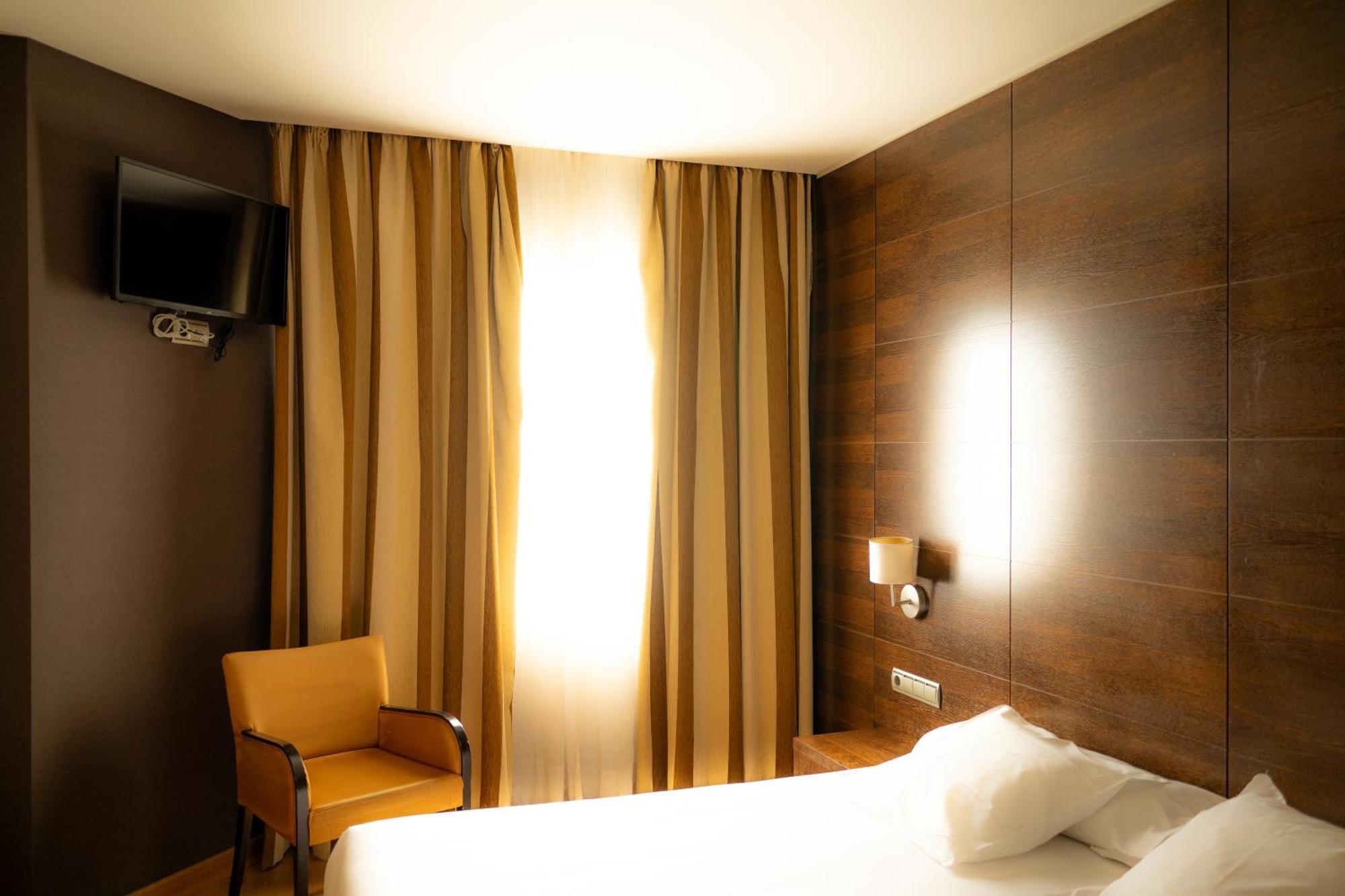 Fc Villalba Hotel 4*